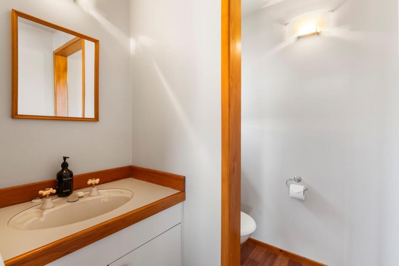 Acacia Sunrise - Taupo Villa Ngoại thất bức ảnh